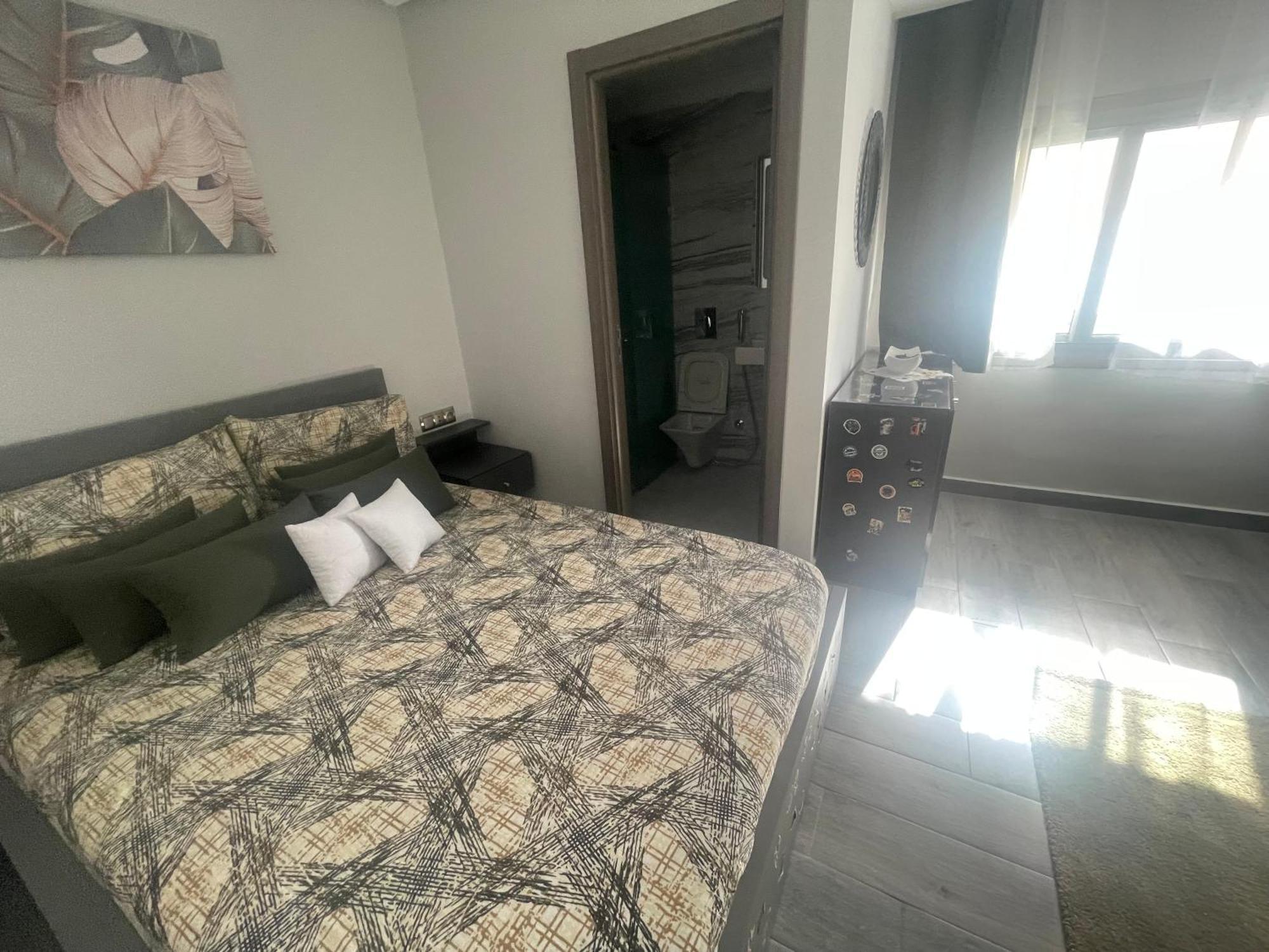 Anni Guesthouse Hostel Мартил Екстериор снимка
